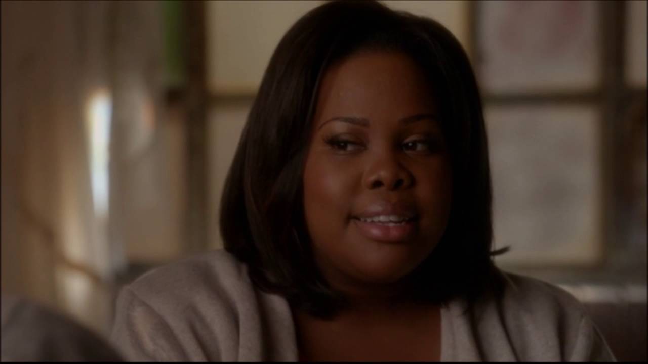 Glee   Mercedes asks Rachel about her first time 5x16