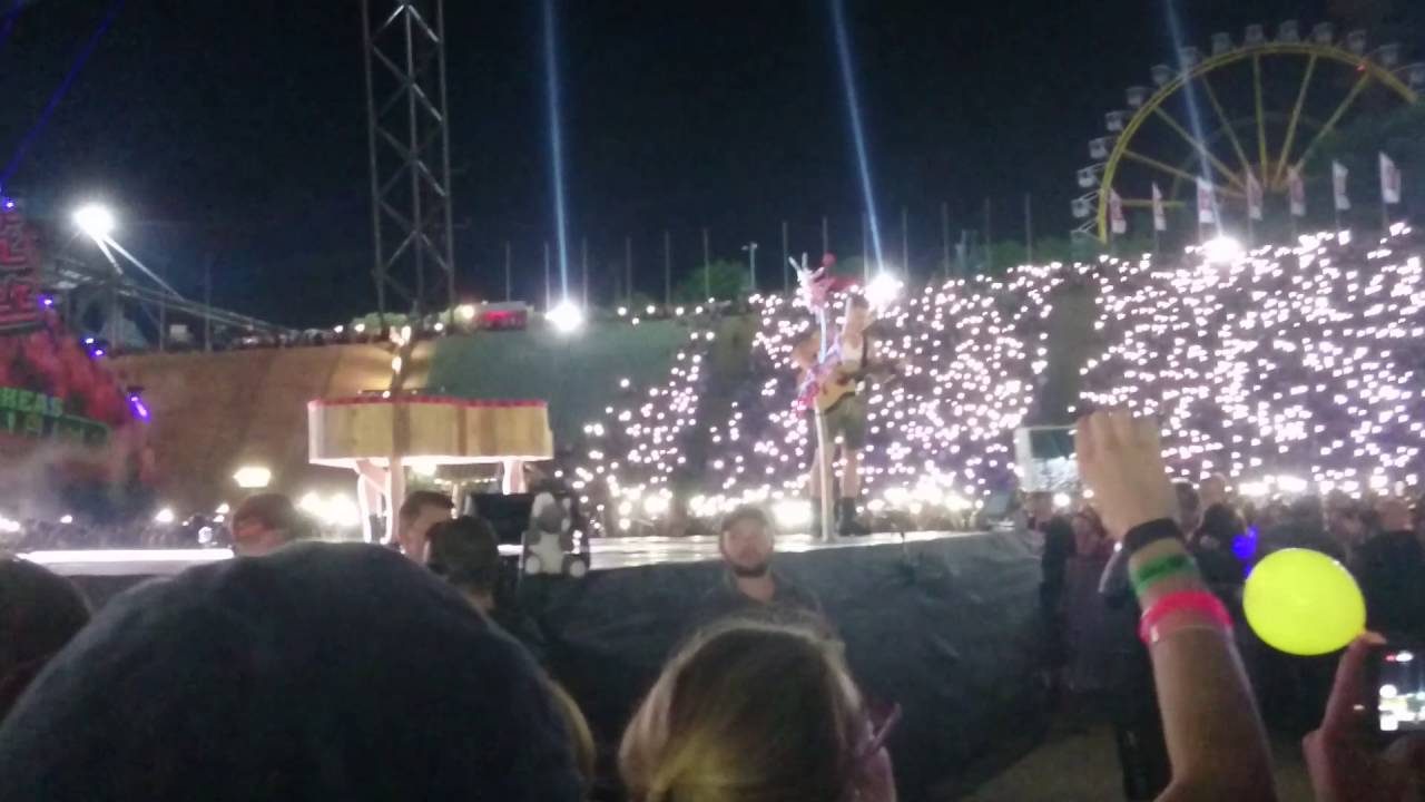 Andreas Gabalier Olympia Stadion München 2016 Amoi Seh Ma uns wieder