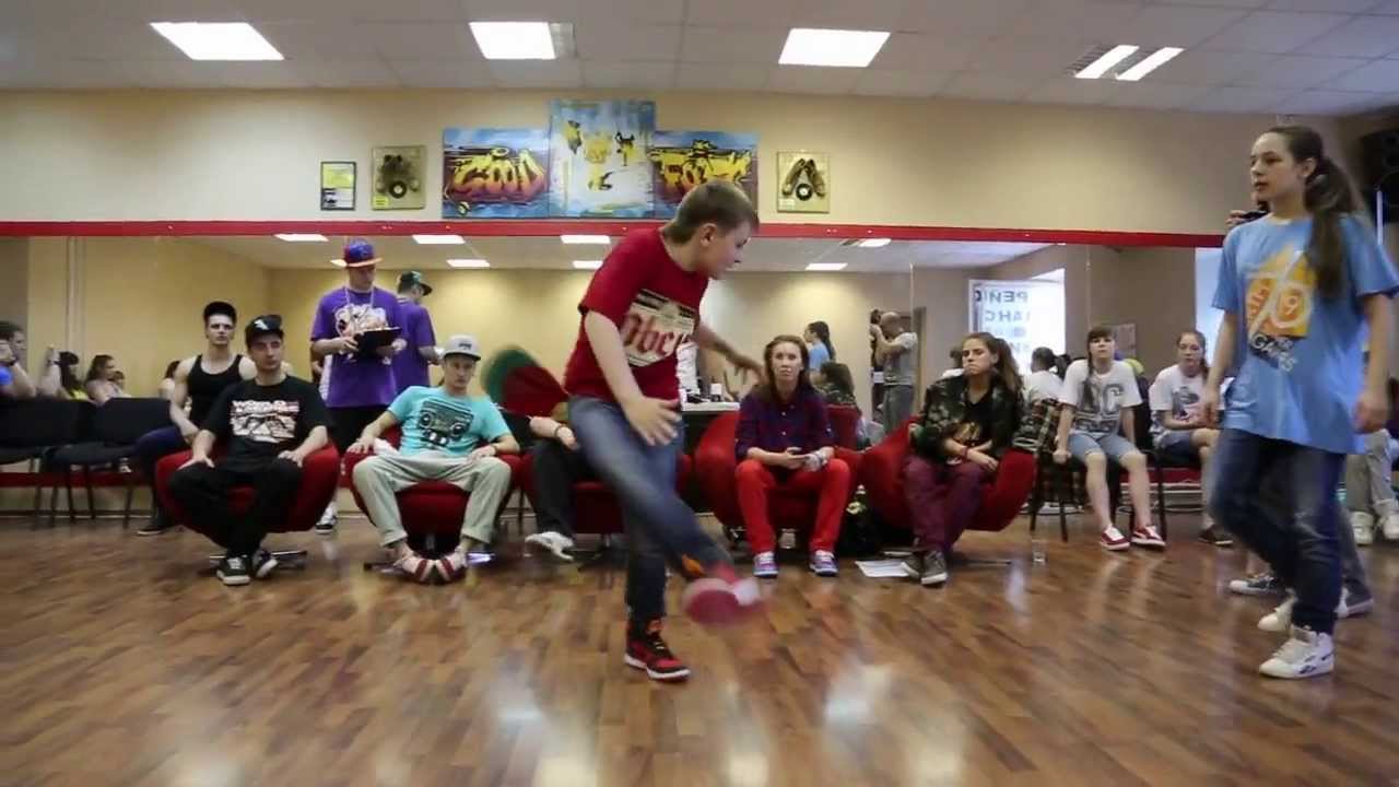 Дэнсок VS Алина и Катя - 1/4 Hip-Hop 2x2 - Kill The Beat 2013
