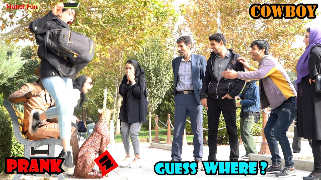 cowboy prank in ? guess where ?  super funny reactions. lelucon statue prank. luco patung