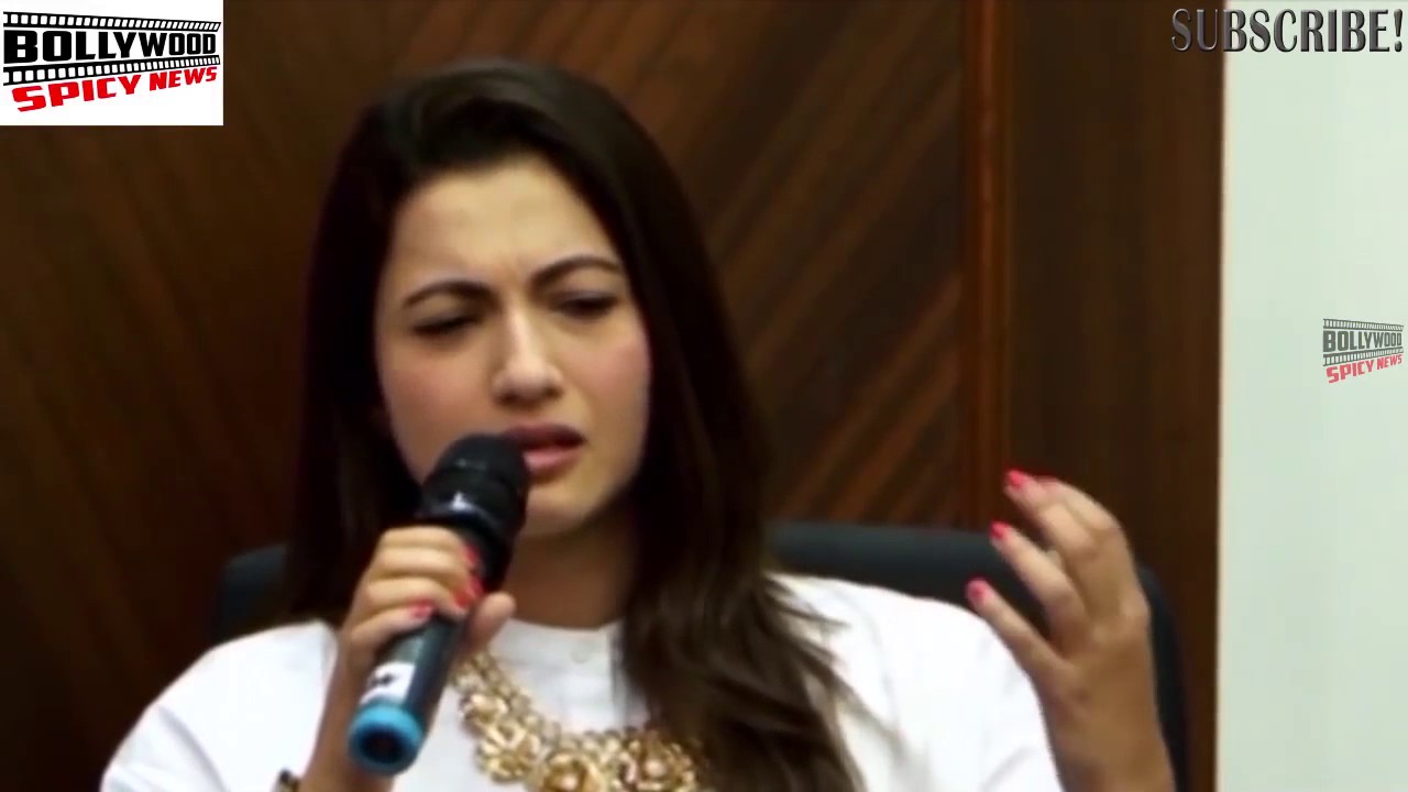 Top 10 Bollywood Actors UGLY GOT  SLAPS with fans