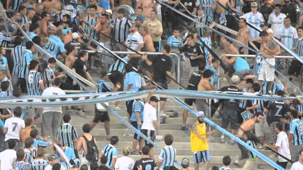 Testspiel in Porto Alegre - Die zweite DVD vom Dröhnbütel