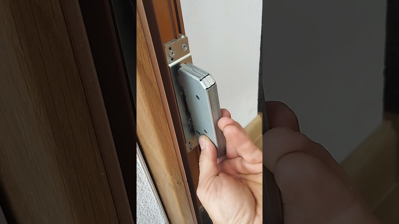 Automatick&yacute; magnetick&yacute; z&aacute;mek funkce