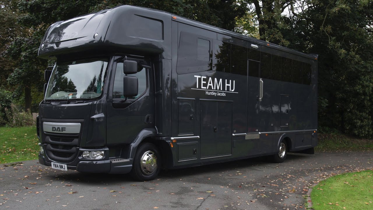 &pound;250,000 Ultimate VIP luxury Horsebox! - Bortram 7.5 ton