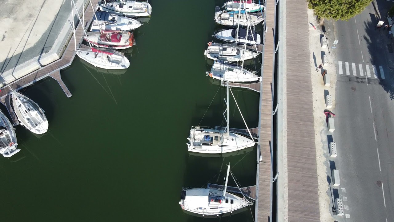 Le port de la Tremblade. Location de vacances pour 10 avec piscine à la Tremblade Charente Maritime