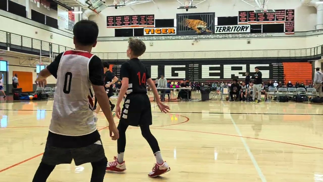 Albert #42 Esface Blazer vs Team Fly (Portland) | First Game with Black Club — Great Performance