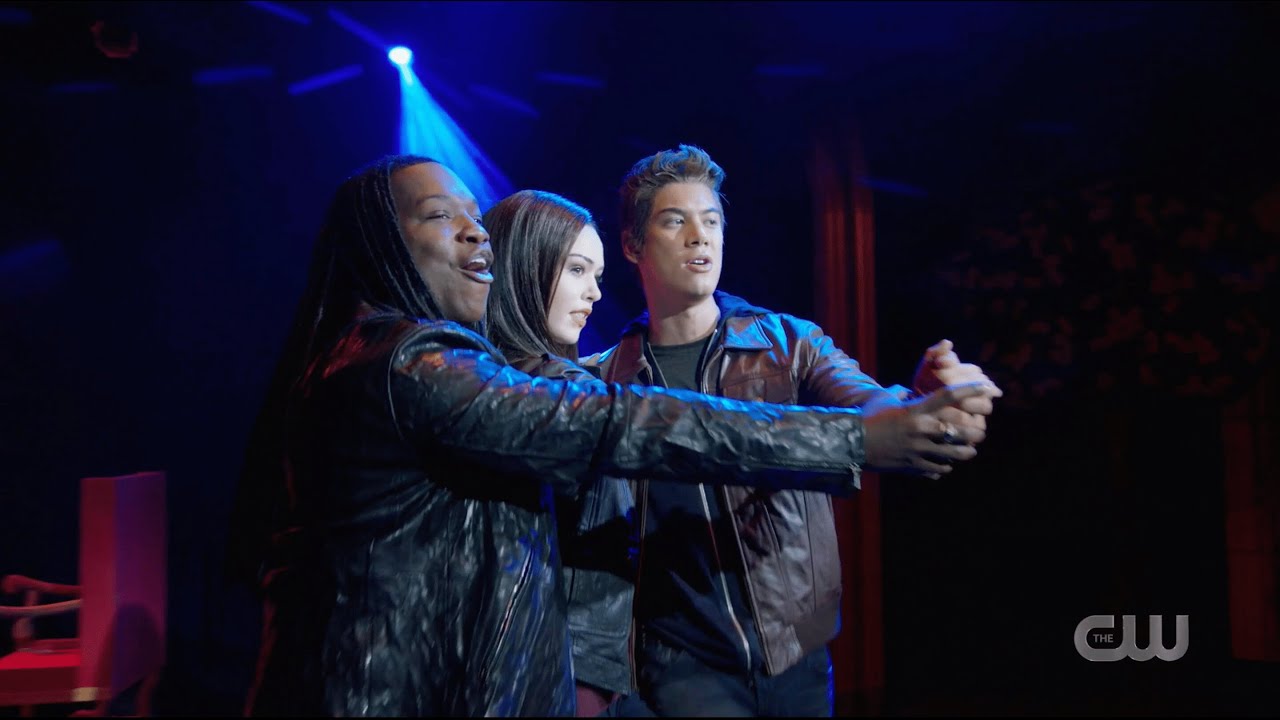Legacies 3x03 Jed and Kaleb perform 