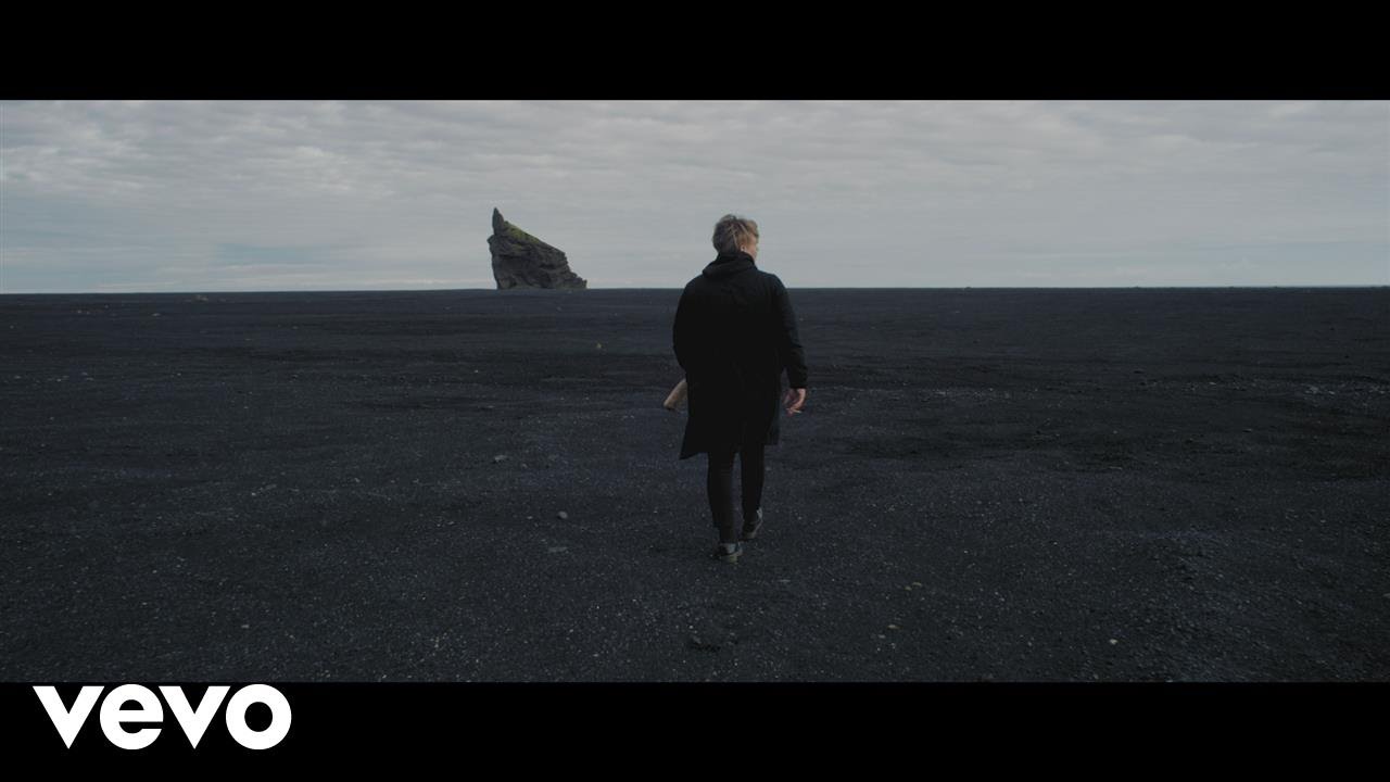 View - Deeper (Bitch Leave a Comment) ft. Ronya