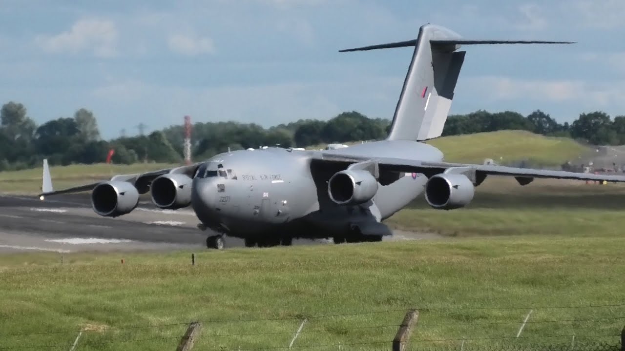 Birmingham Airport (BHX) 19 - Arrivals and Departures