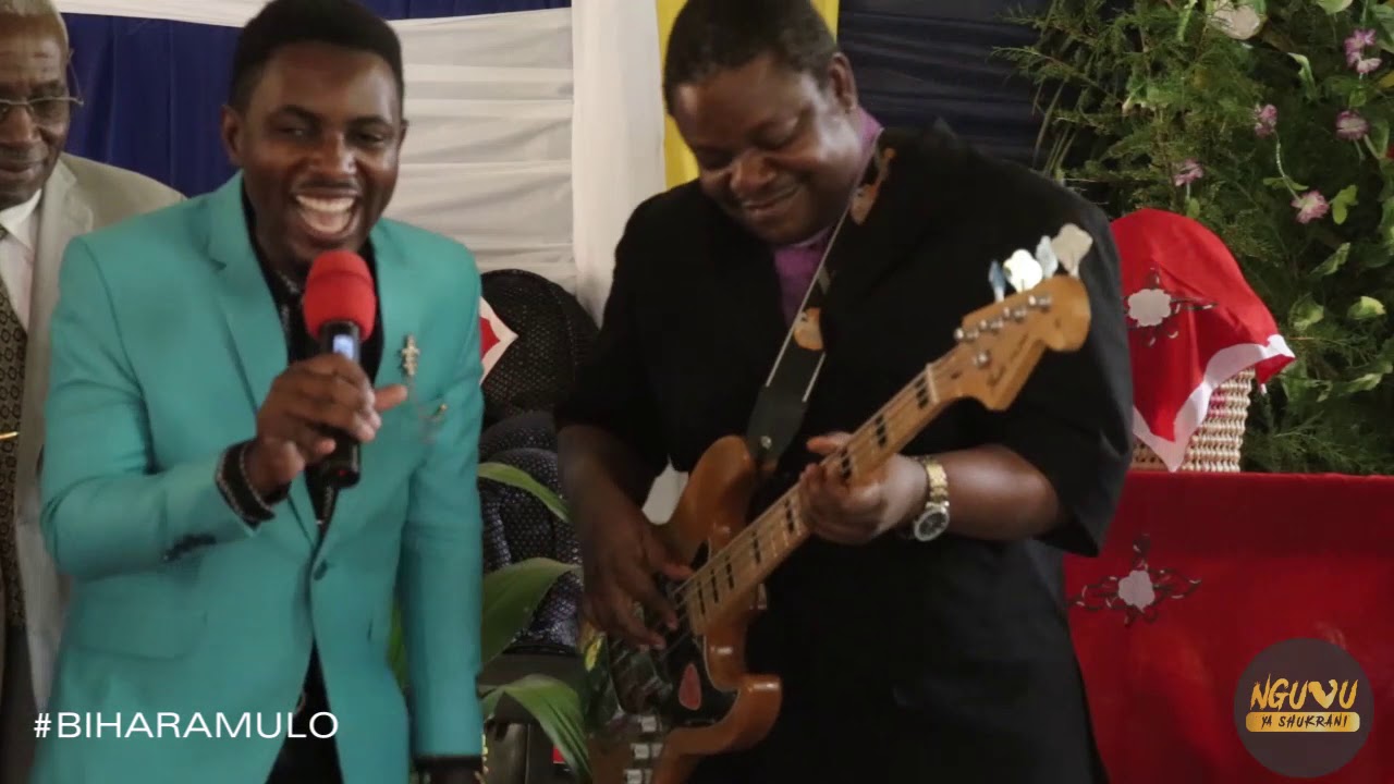 Dr Elie Waminian akienda sawa na Joram Rwassa ibada ya ''NGUVU YA SHUKRANI'' Nyamahanga Kagera