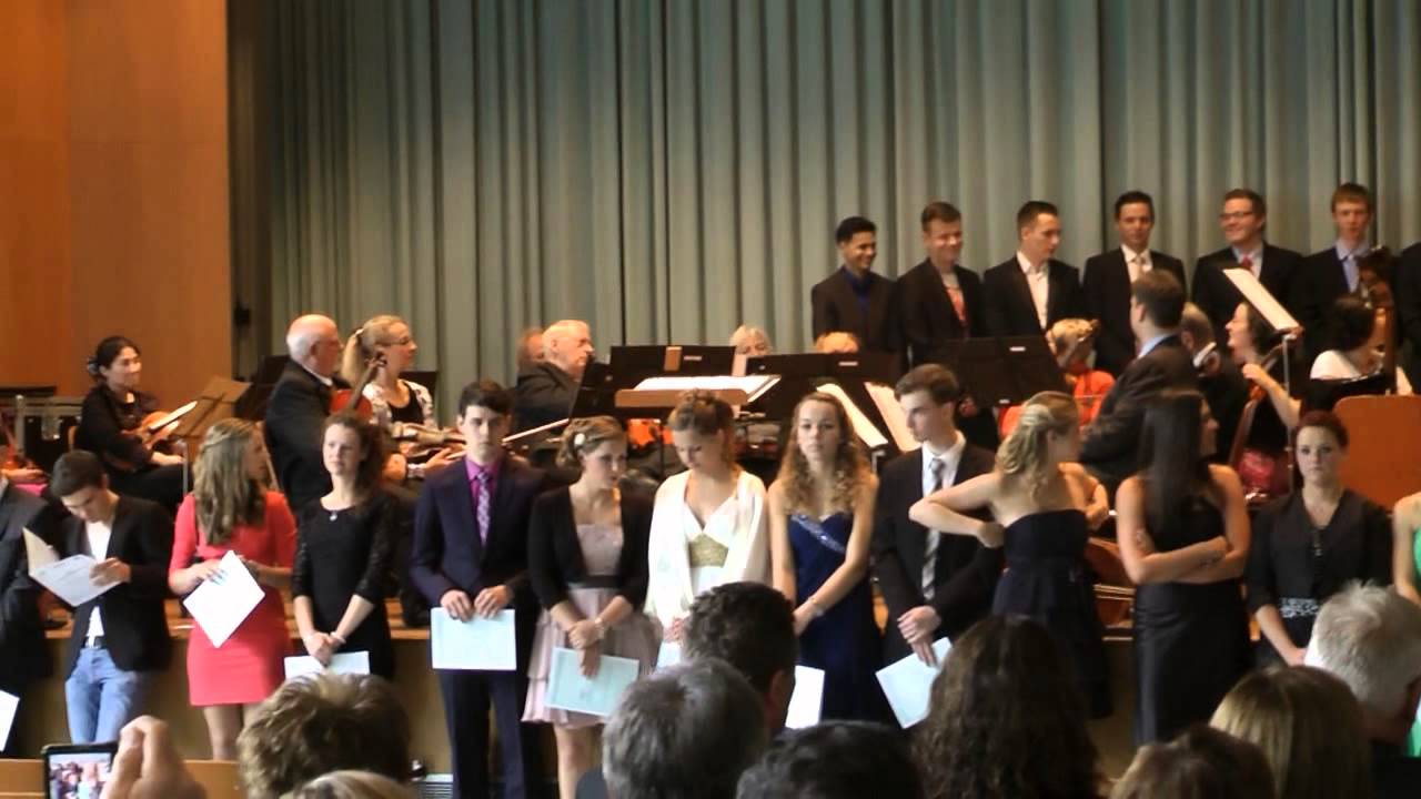 Abitur an der Kaufmannsschule 2013 - Zeugnisvergabe