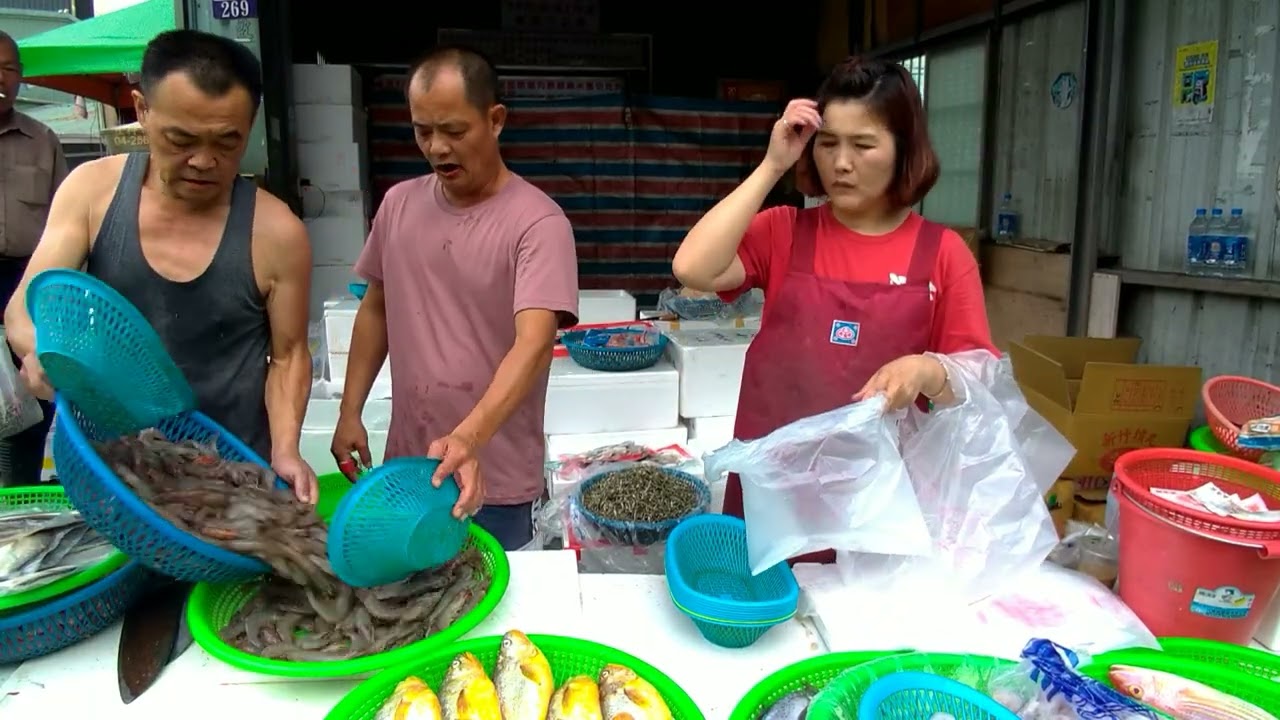 💰客人一出手就是上萬，買魚像買房 台中大雅市場  海鮮叫賣哥阿源  Taiwan seafood auction