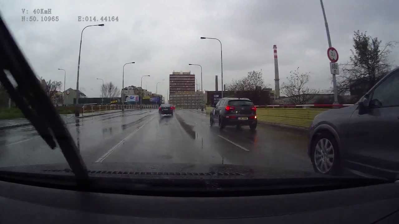 TrueCam A5 in rain