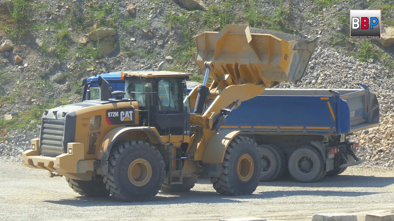 CATERPILLAR 972M Loads Trucks / Quarry / Steinbruch, Germany, 2018.