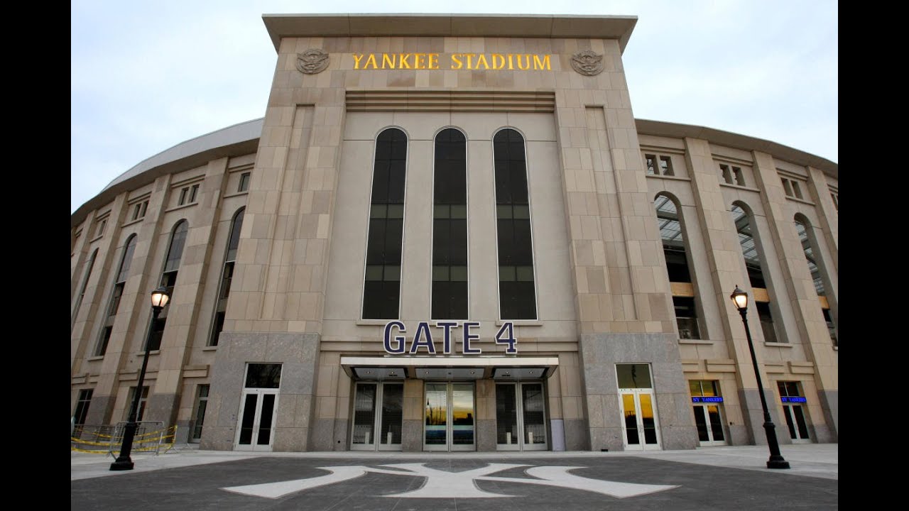 YANKEE STADIUM TOUR