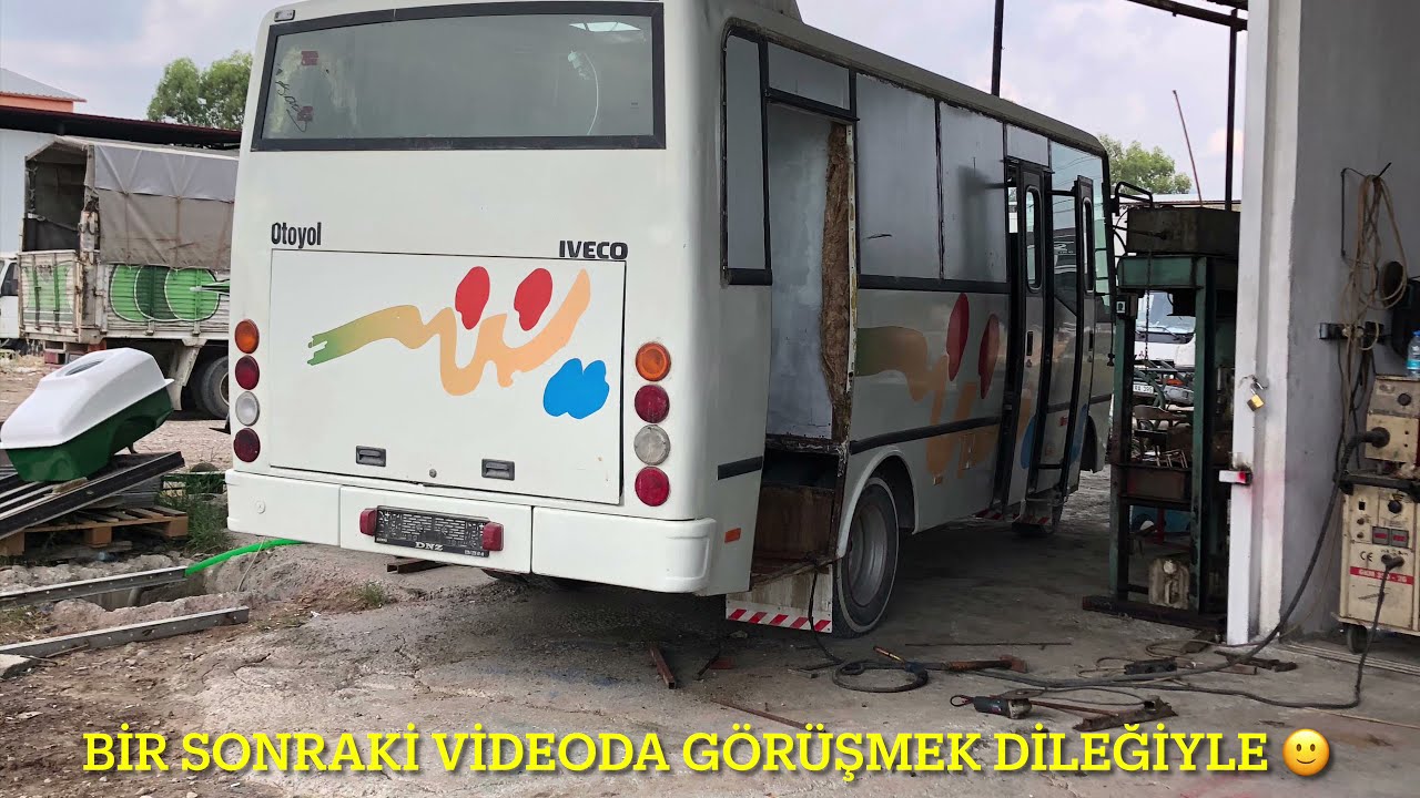 KARAVAN YAPIMI - 16  Gri su deposu için arka kapı merdivenleri söktük.  Detaylı gösterim !!!