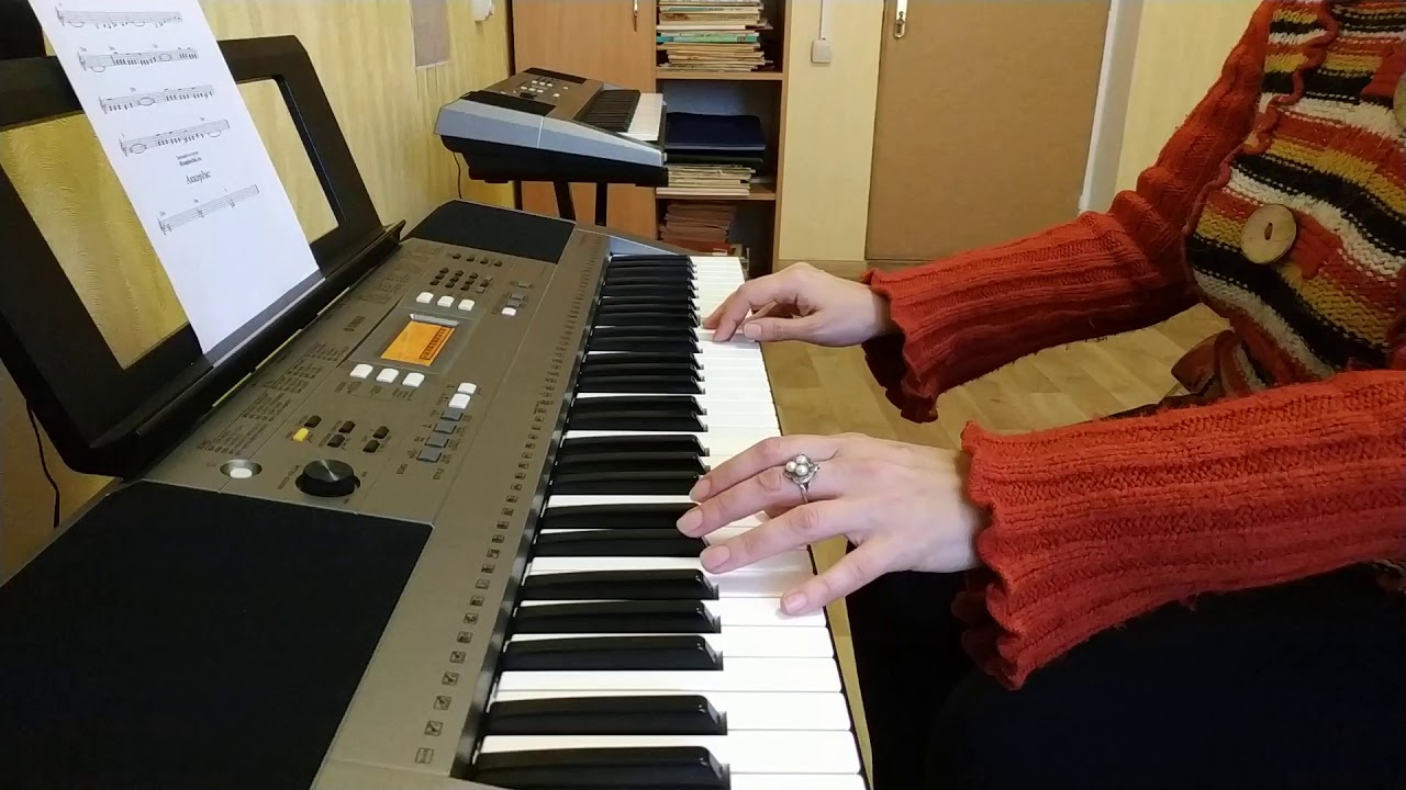 Yamaha  PSR E 353!!!