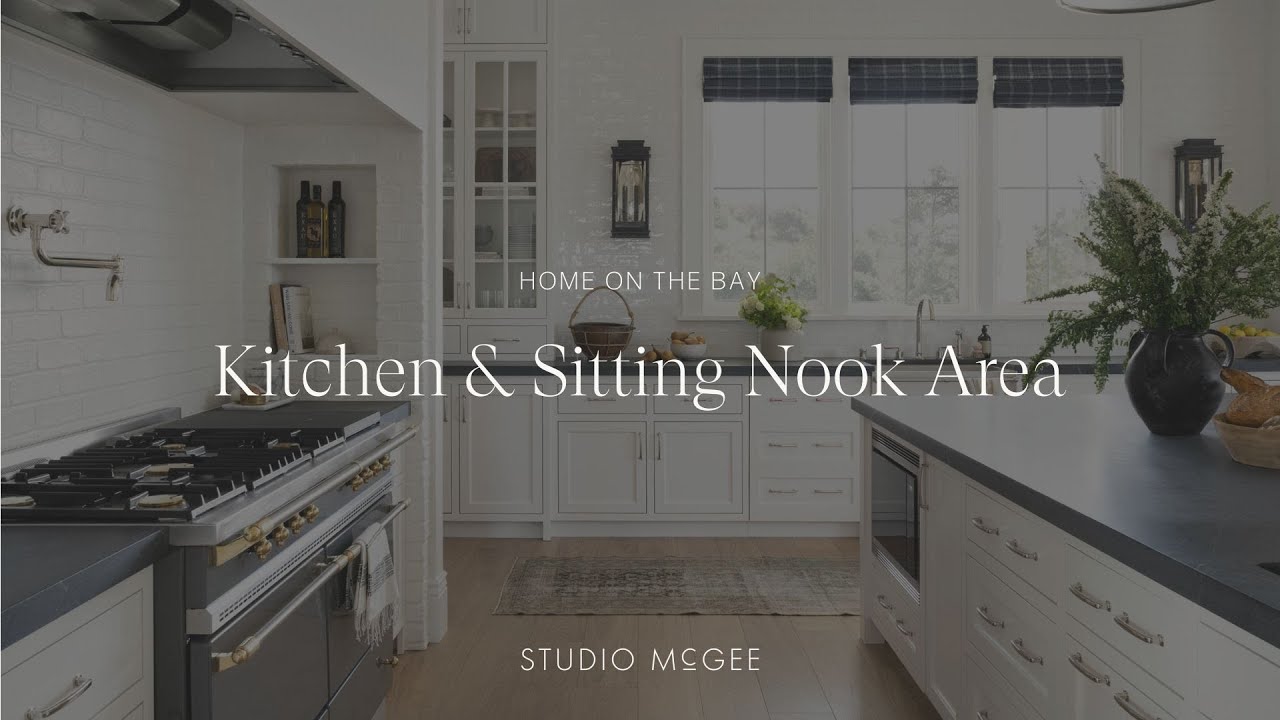 Home On the Bay: Kitchen, Sitting Nook Area
