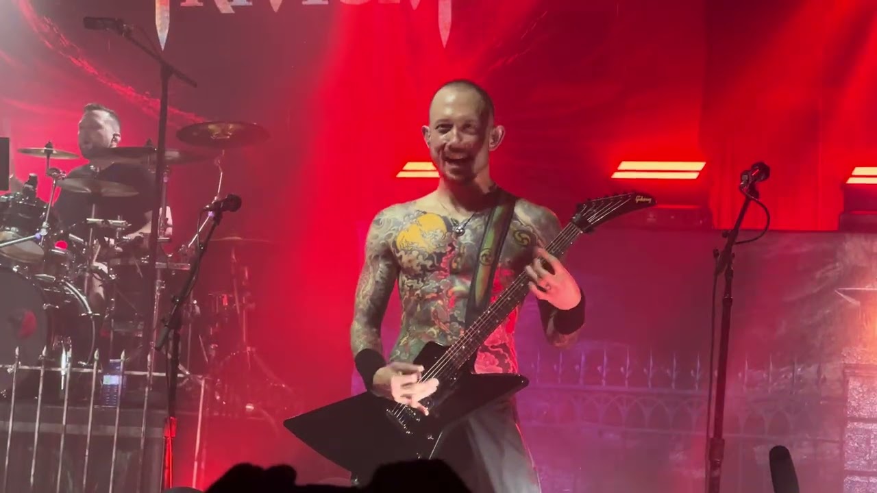 Trivium - A Gunshot to the Head of Trepidation (Live)