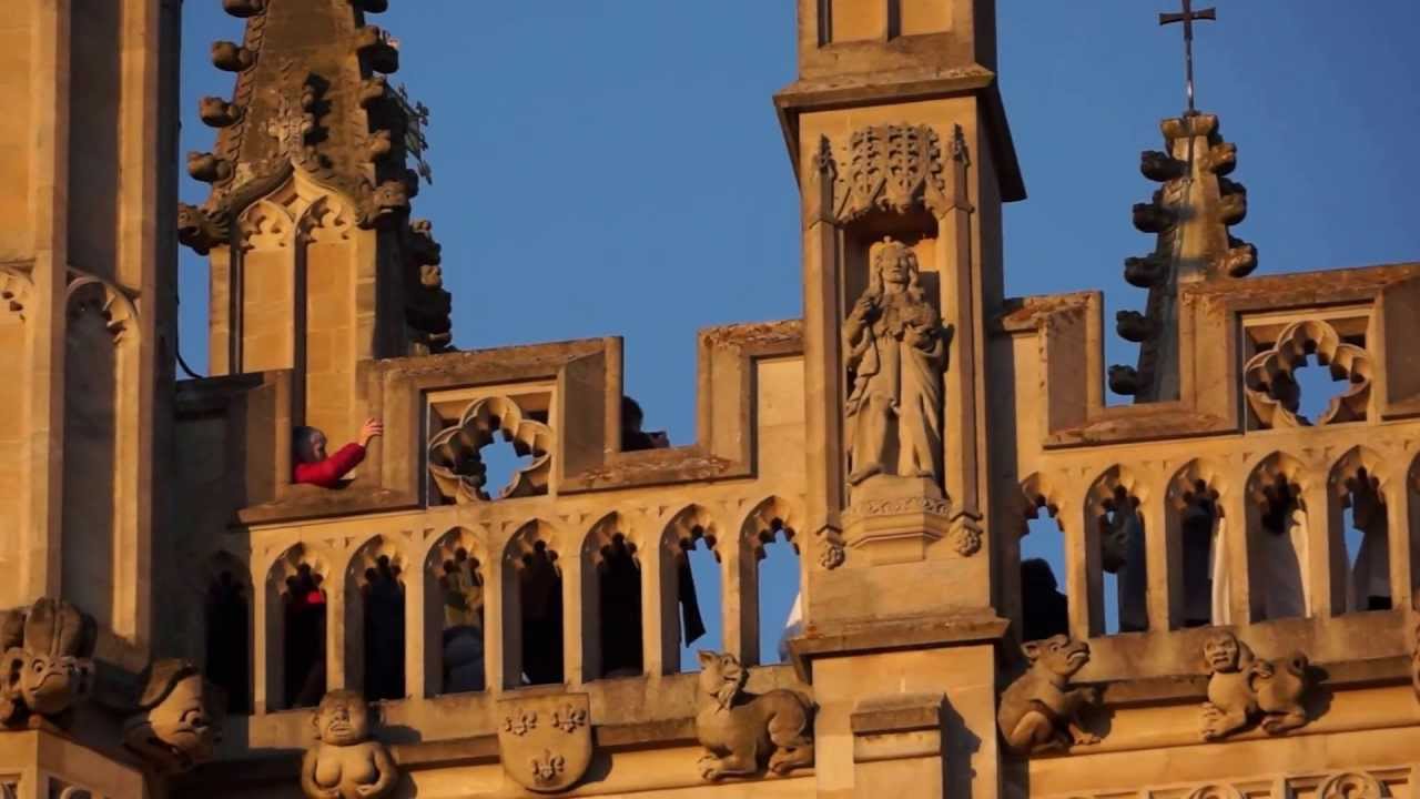 2013 May Morning in Oxford - Magdalen College Choir singing (Video taken inside Magdalen College)