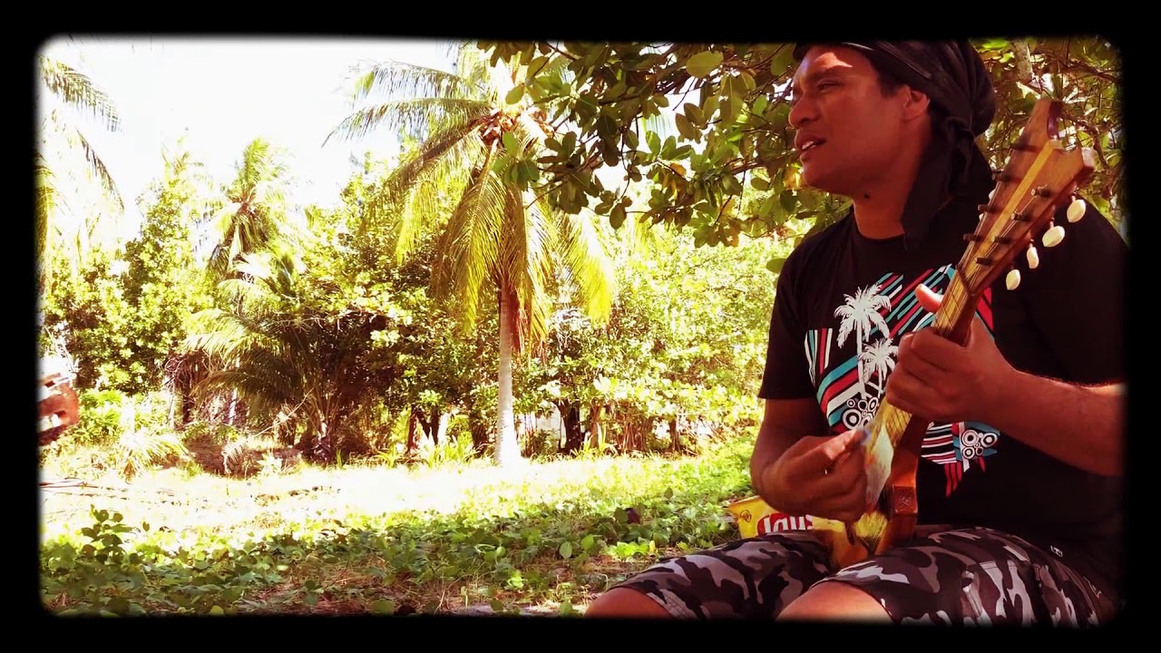 Ukulele - Rere Temauri - La chanson favorite de Slam