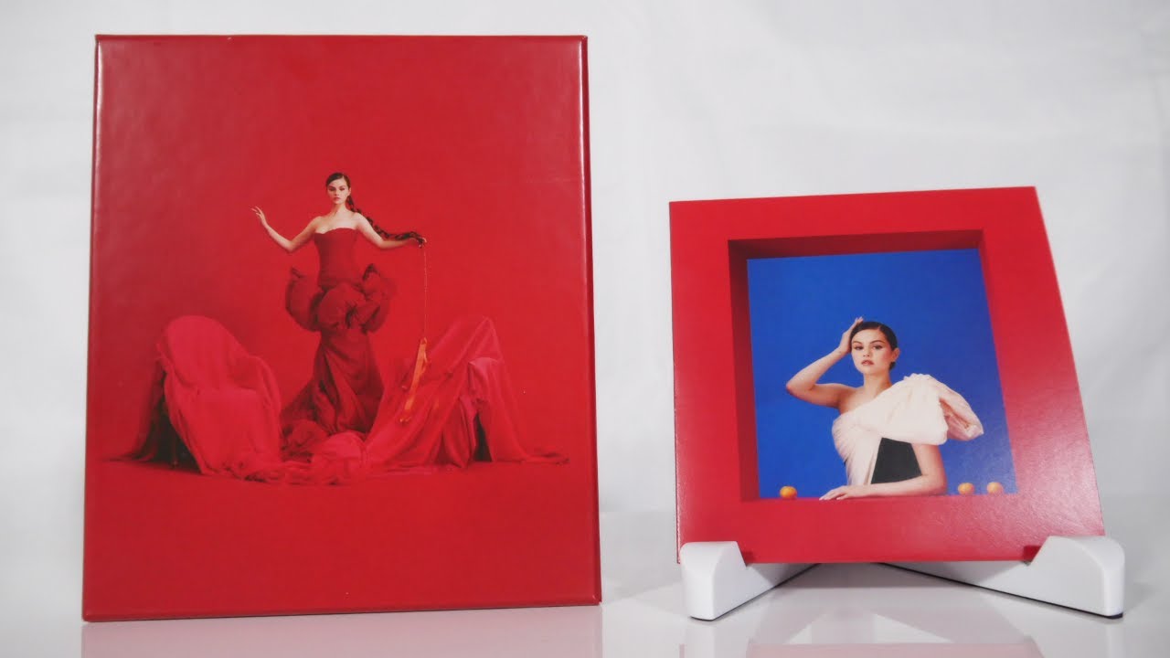 Selena Gomez - Revelacion Box Set Unboxing