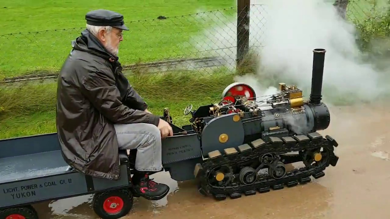 Hornsby chain crawler model out in the rain