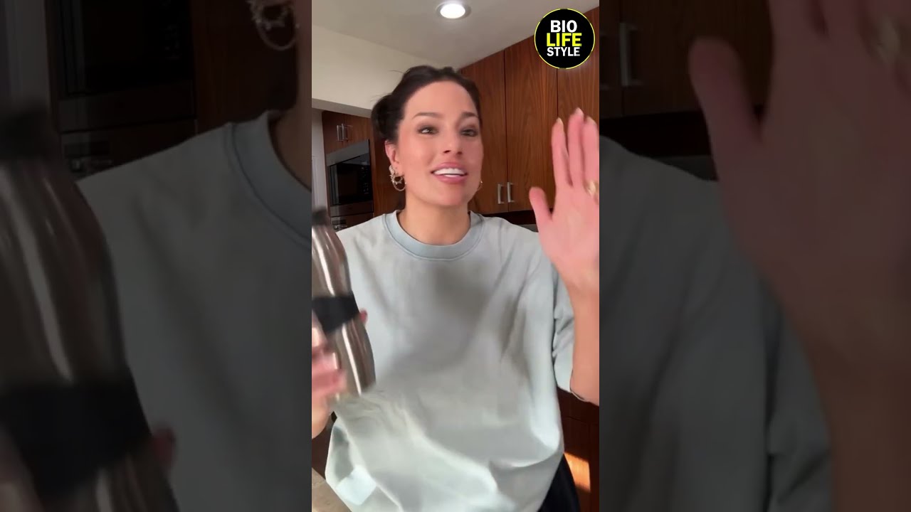 Bold Beautiful Unstoppable Plus-Size Model  Ashley Graham Inspirational Journey & Biography