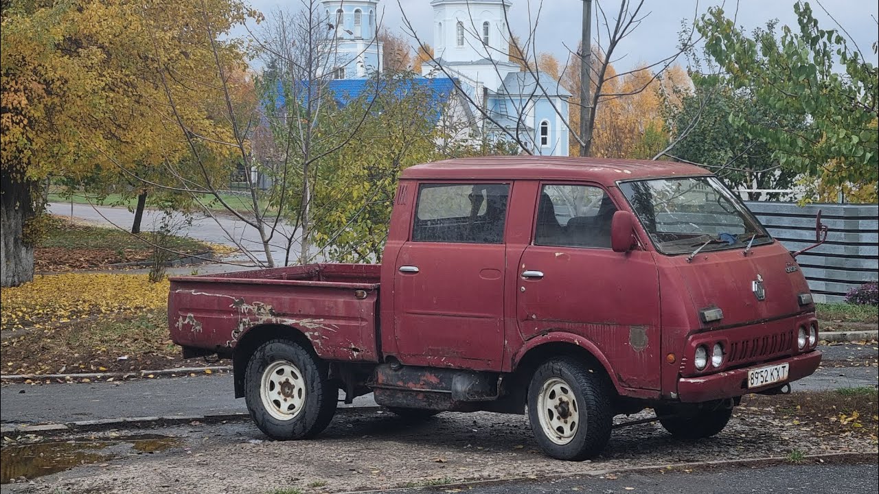 Огляд Nissan Cabstar 1980року 