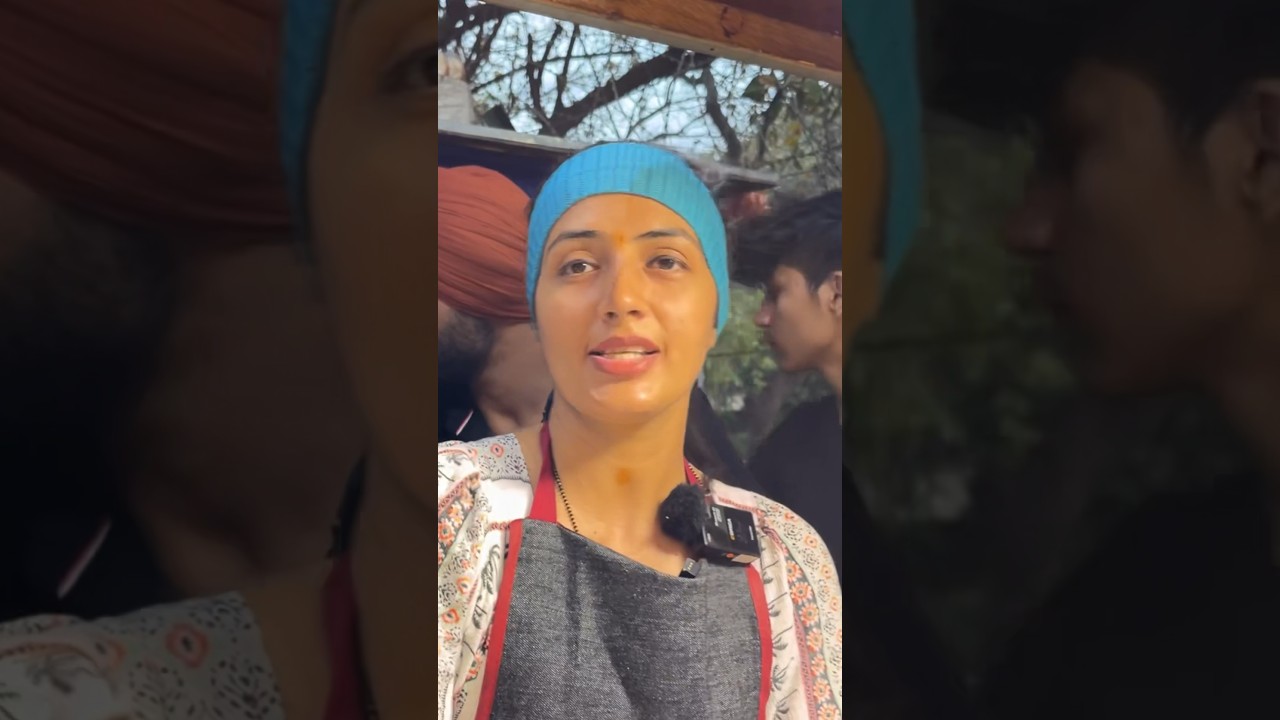 Viral Vada pav girl #ytshort #vadapavgirl #vadapavdidi #viralvadapavgirl #vadapavindelhi