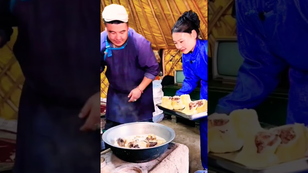 Incredible cooking by Nomads #food #nomadicfamily #cooking #nomadiclife #eat