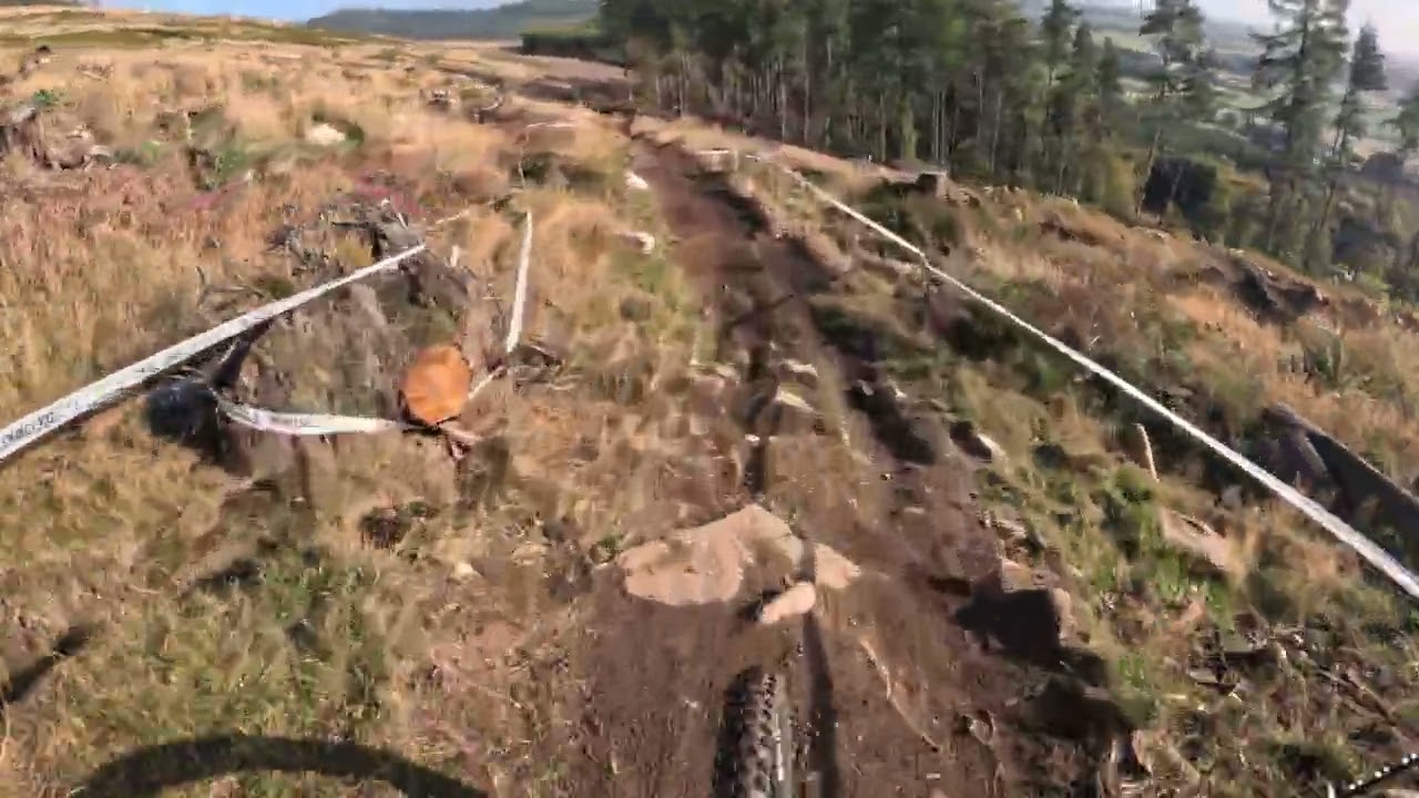 Dialled-in DH race Pitfichie run 1
