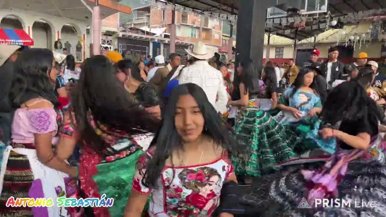 6. Lleve de atole en Comachuen Michoacán 
