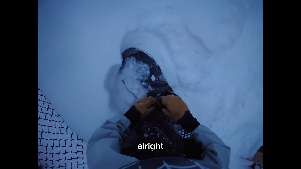 POV:Backyard snowboard park session ( INSANE POWDER)