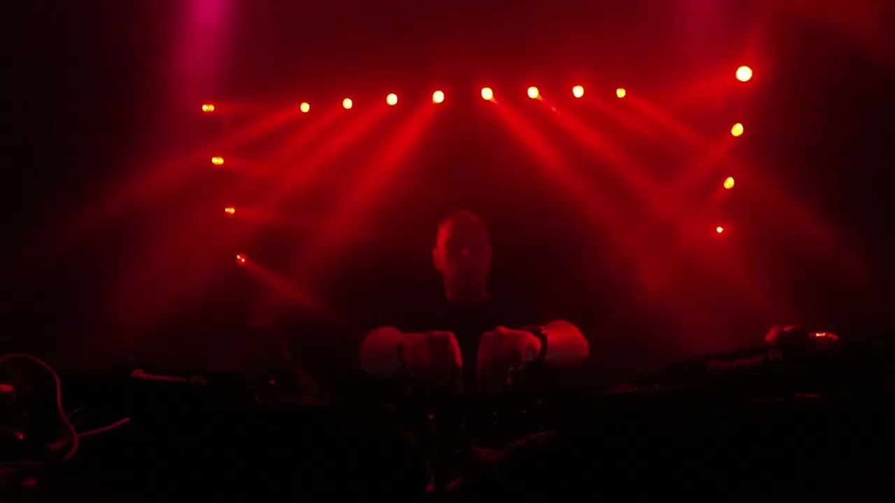 Max Minimal - M Bia Berlin 20.05.2023