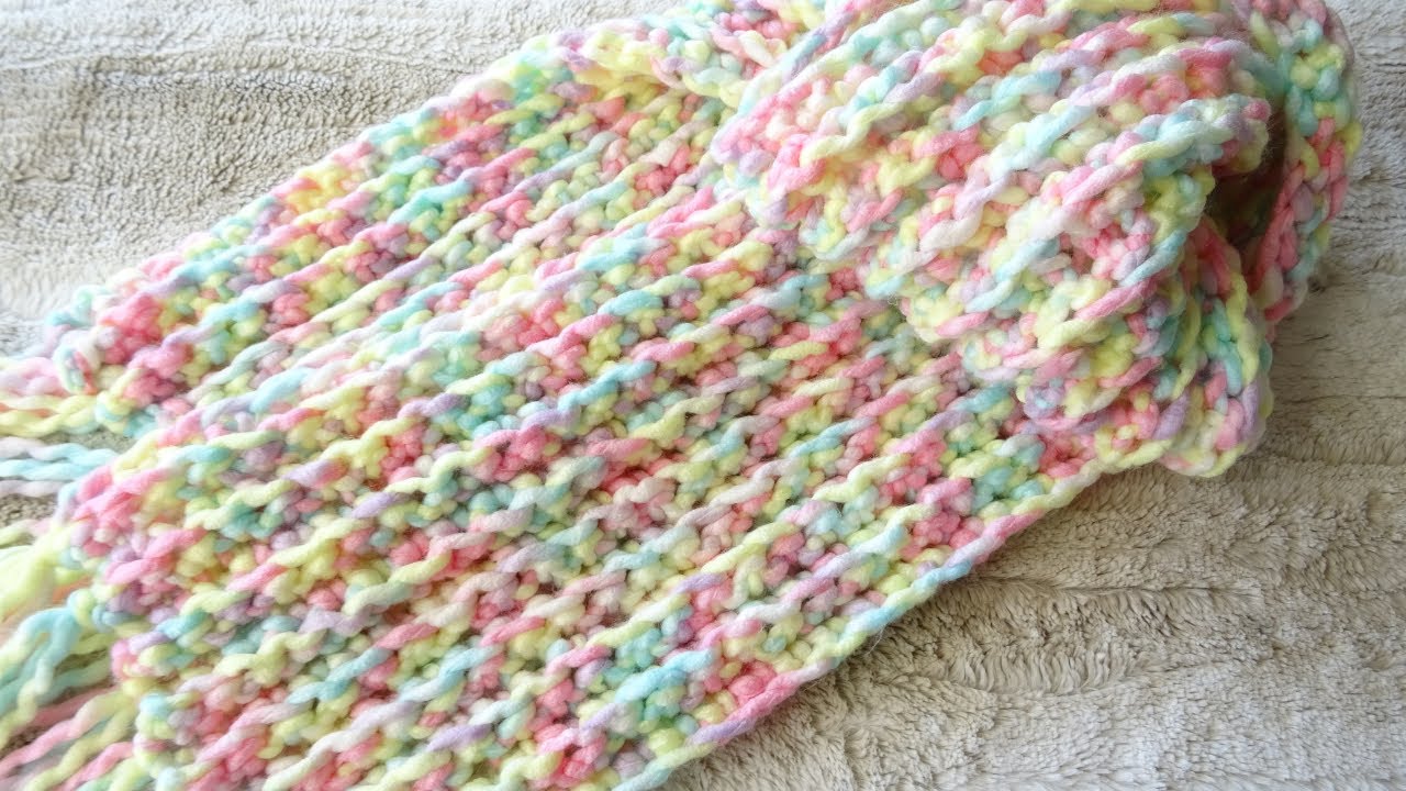 How to Crochet a Scarf for beginners | Crochet Chunky Scarf | Crochet Scarf Tutorial