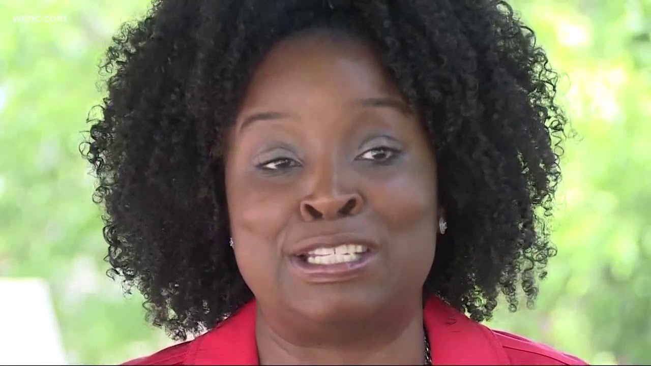Neighbors fight with HOA over trash problem