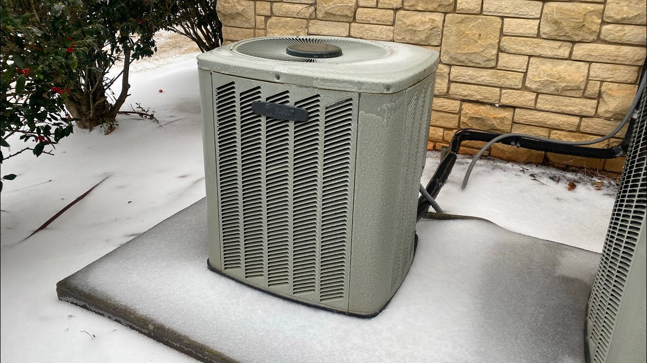 2009 Trane XB13 (1.5-ton) Heat Pump | Full Defrost Cycle (Steam Show)