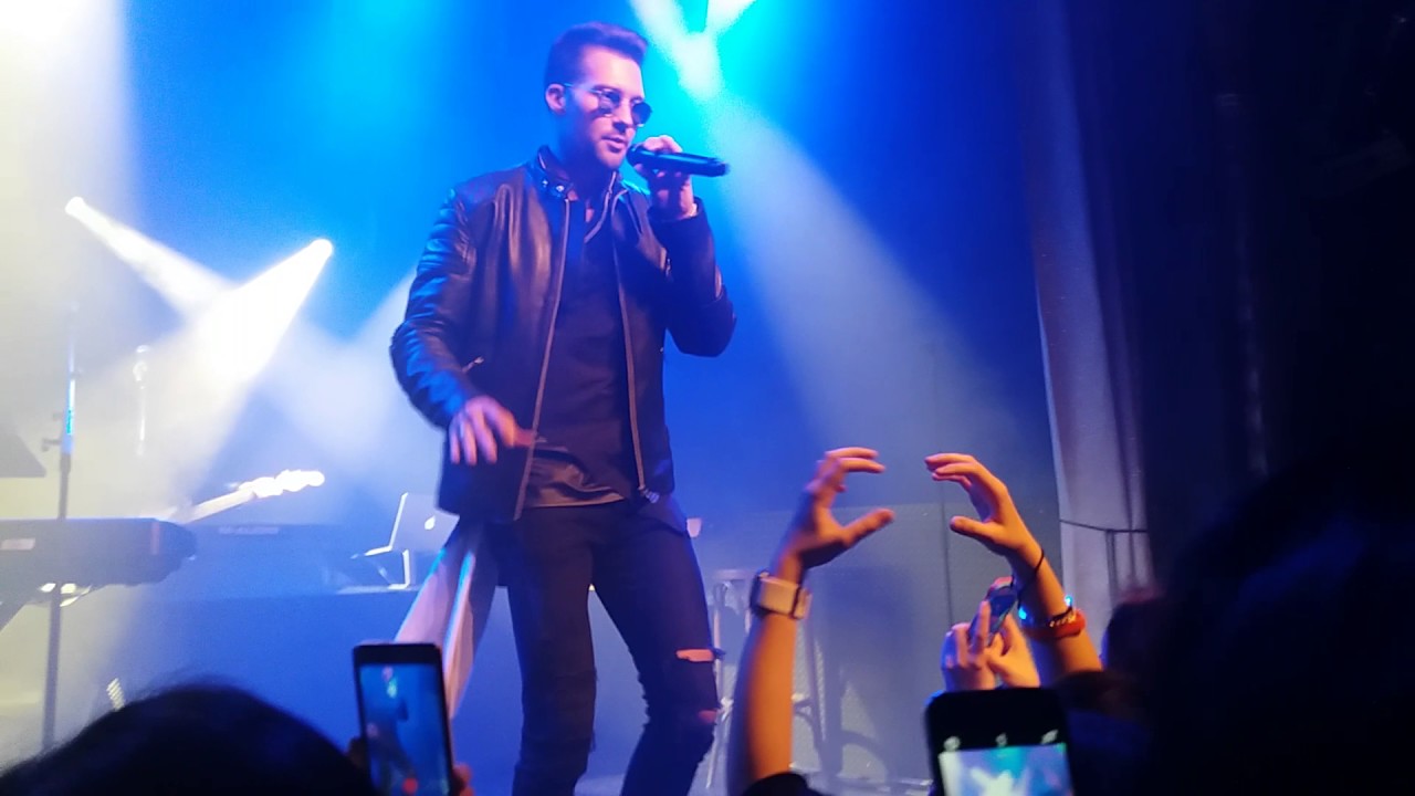 James Maslow de Big Time Rush à Paris le 8 Mars 2017 (1ere partie)