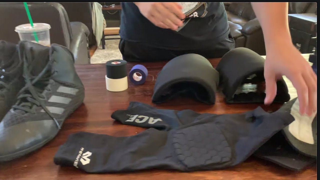 BECOMING A PRO WRESTLER | MUST HAVE ACCESSORIES