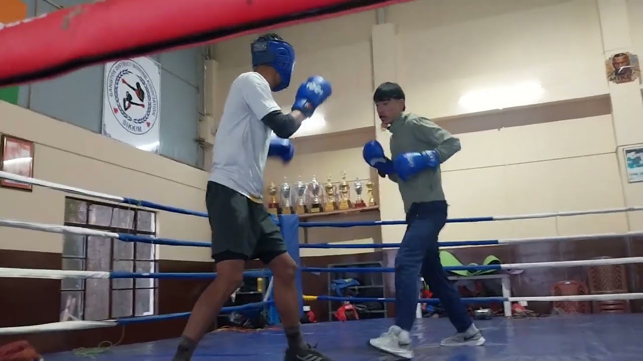 Two Best Boxer of Gangtok #sikkimvlog #sikkim #boxing #boxingtraining  #sikkimvlog #Nagesh vlogging 