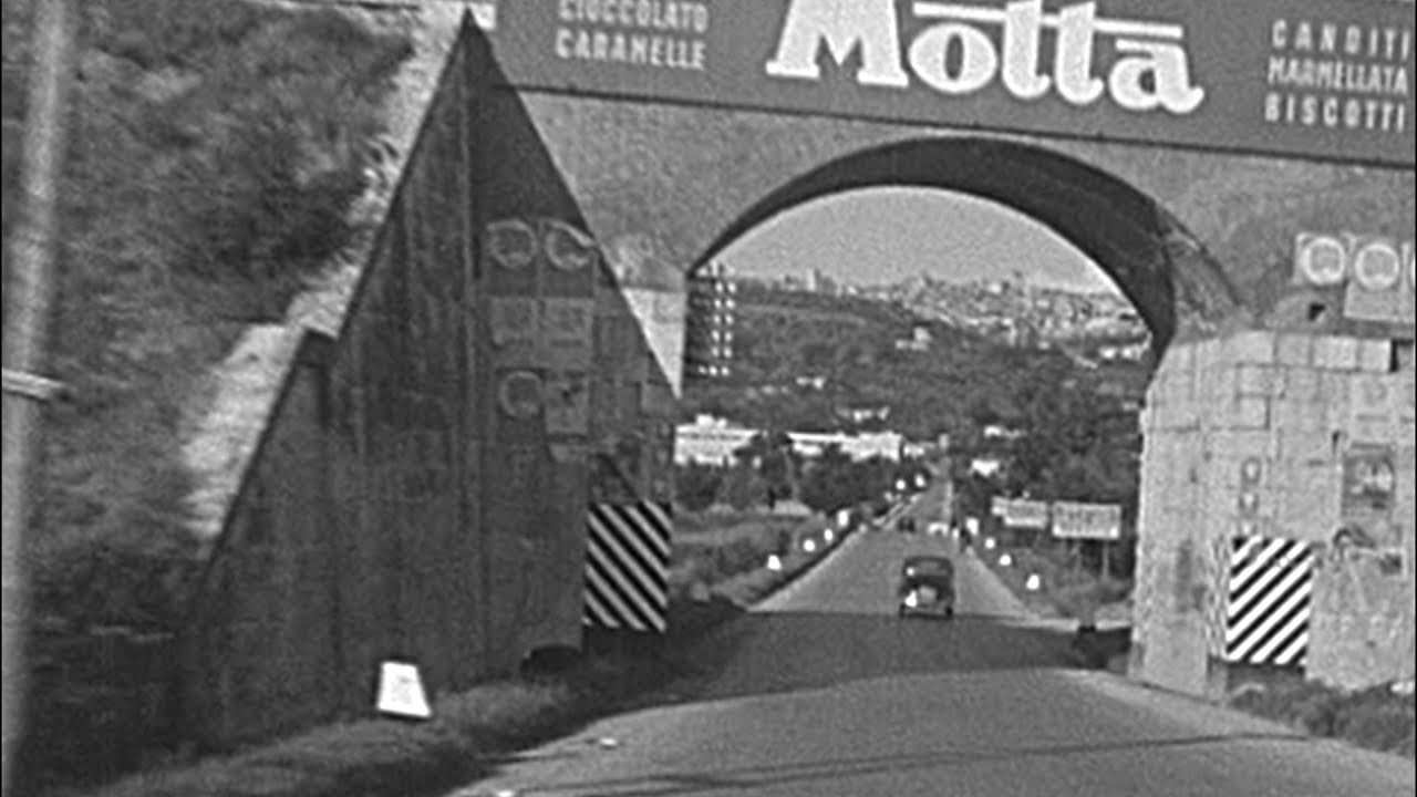 V° Giro Automobilistico dell'Umbria - Coppa Della Perugina | Filmato di Repertorio (1953)