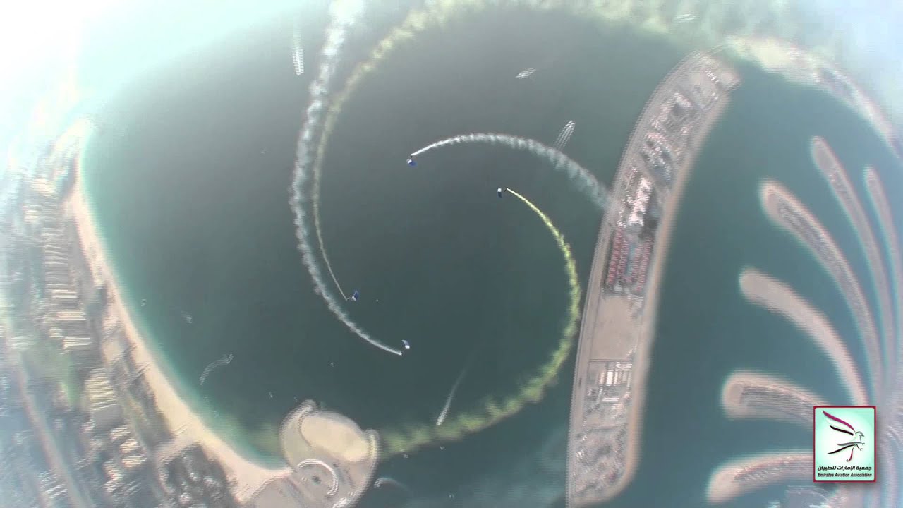 PD Factory Team and acrobatic pilot Zoltan Veres at the 2010 Dubai International Parachuting Cup