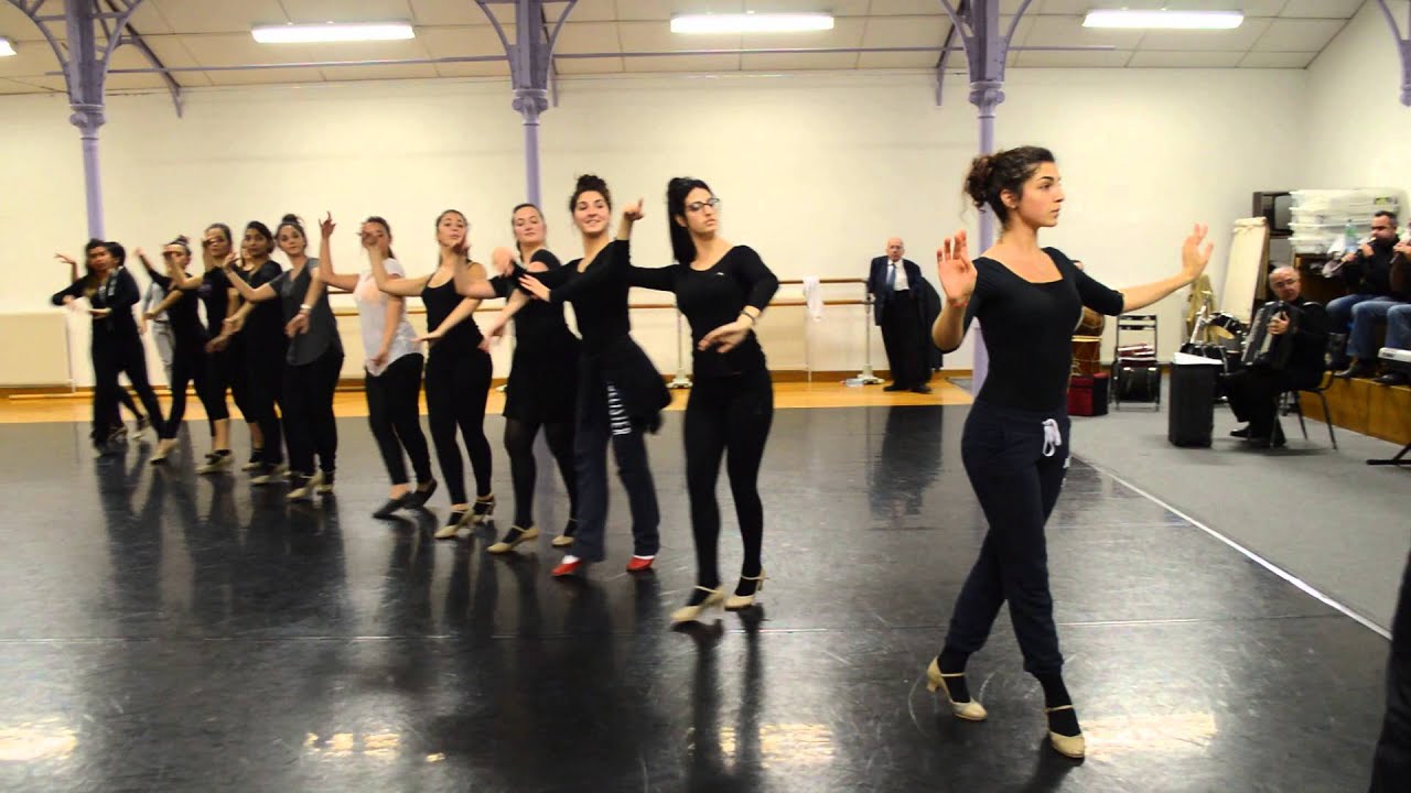 Ballet Arménien Navasart- Erzerumi shoror
