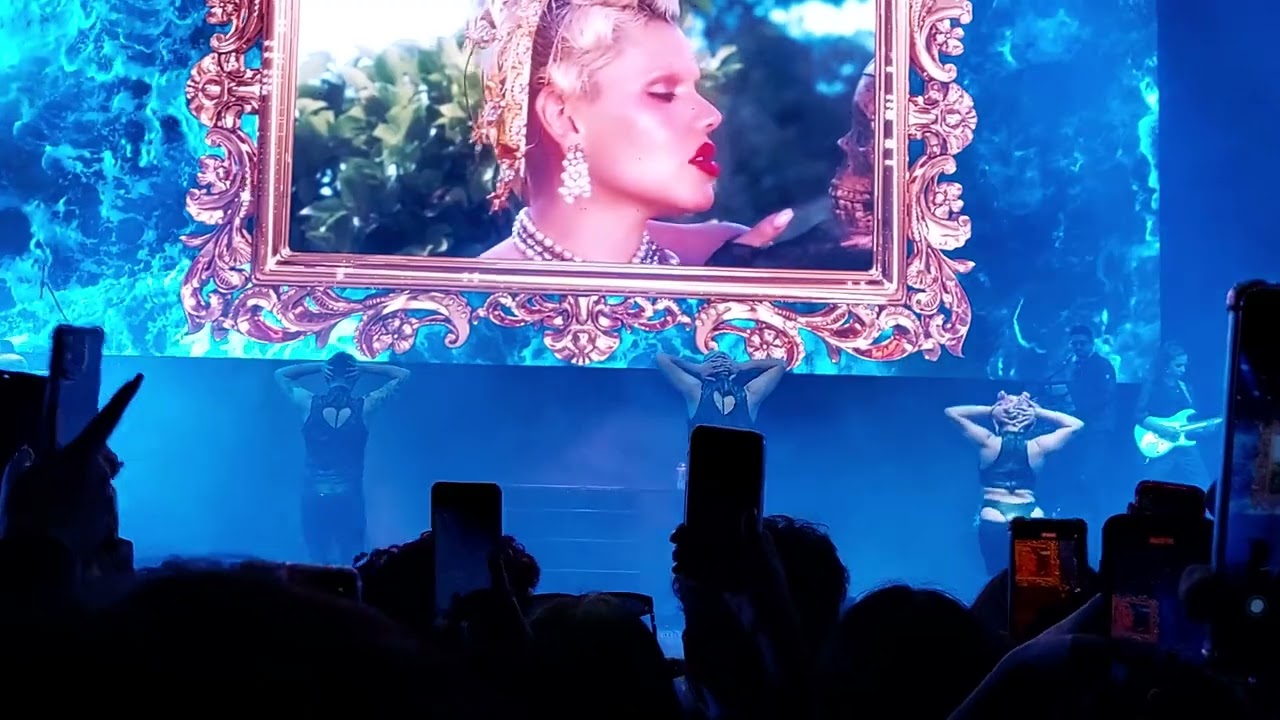 narcisa 🧜🏻‍♀️ Princesa Alba en vivo Teatro Caupolicán 20/08/22