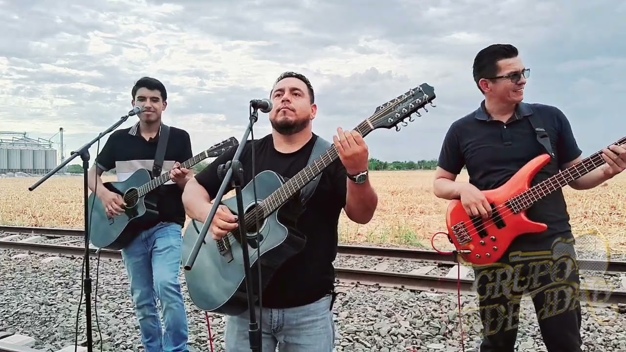 Coros: Hay una promesa/ Asu nombre gloria. Grupo Fidelidad