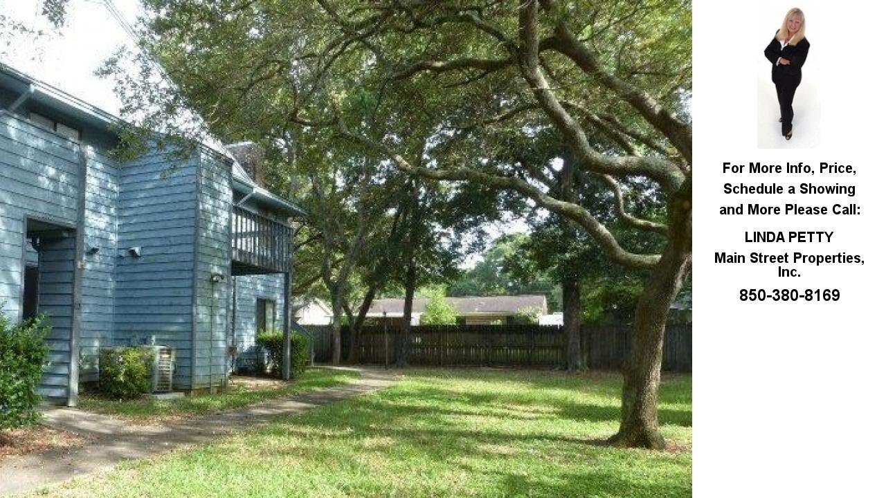 7225 W FAIRFIED DR, PENSACOLA, FL Presented by LINDA PETTY.