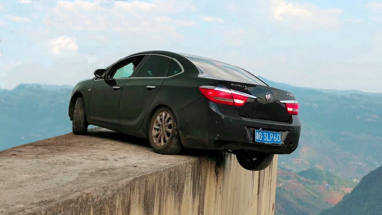 Przypadki na Drodze 1 na Miliard Uchwycone na Kamerze