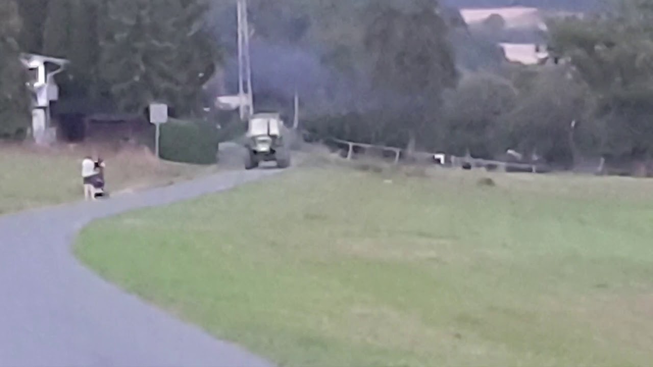 Deutz 7206 am G&uuml;llefass