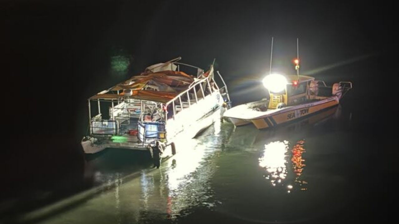 Search warrant says Jeff Knight's boat did not take on water during Clearwater Ferry crash